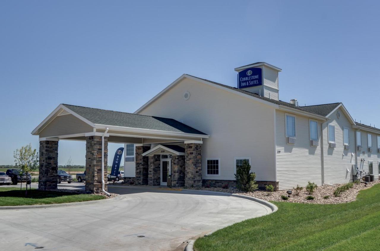 Cobblestone Inn & Suites-Kersey Eksteriør billede